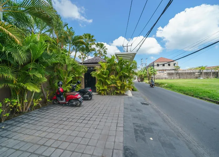 Exquisite 4bd Luxury In The Heart Of Berawa