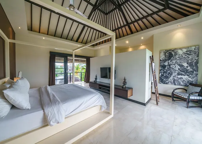 Exquisite 4bd Luxury In The Heart Of Berawa * Canggu (Bali)