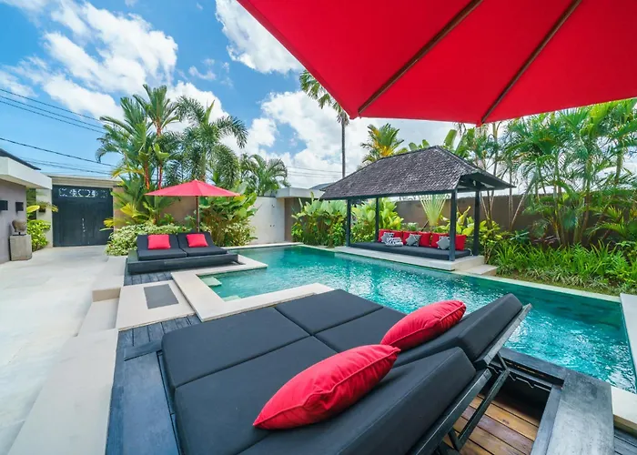 Exquisite 4bd Luxury In The Heart Of Berawa *