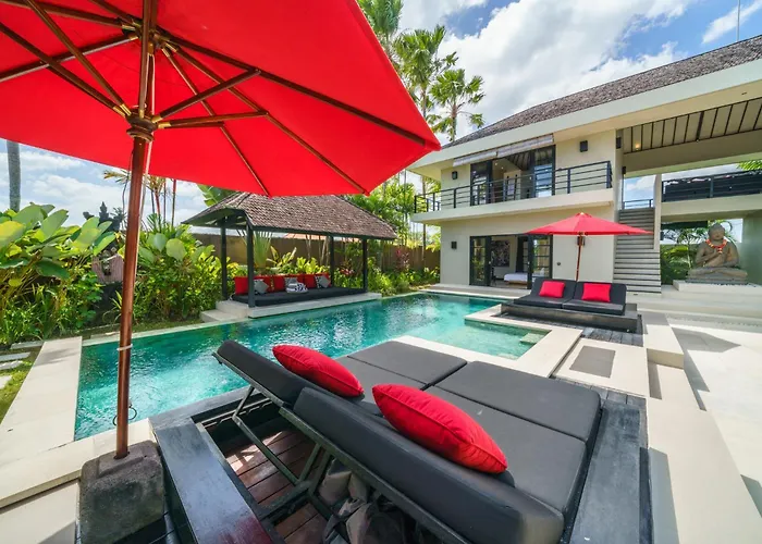 Exquisite 4bd Luxury In The Heart Of Berawa